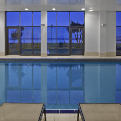 Radisson Blu Waterfront Hotel, Jersey бассейн