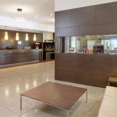 Отель NH Collection Nürnberg City Германия, Нюрнберг - 2 отзыва об отеле, цены и фото номеров - забронировать отель NH Collection Nürnberg City онлайн интерьер отеля фото 3