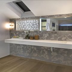 Total Opulence on the Beach, Huge Heated Pool, Sunken Bar, Sound System Throughout, VIP Service in Les Terres Basses, St. Martin from 190$, photos, reviews - zenhotels.com hotel interior photo 2