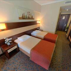 Mom Hotel Турция, Измир - 1 отзыв об отеле, цены и фото номеров - забронировать отель Mom Hotel онлайн комната для гостей фото 2