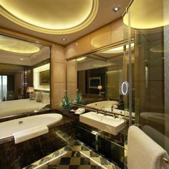 Отель Chateau Star River Pudong Shanghai Китай, Шанхай - отзывы, цены и фото номеров - забронировать отель Chateau Star River Pudong Shanghai онлайн ванная