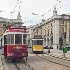 Отель ibis Lisboa José Malhoa городской автобус
