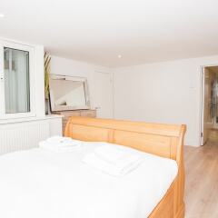 Отель 3 Bedroom Marylebone Ground Floor Flat Великобритания, Лондон - отзывы, цены и фото номеров - забронировать отель 3 Bedroom Marylebone Ground Floor Flat онлайн комната для гостей фото 4