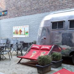 Hotel Vintage Airstream Брюссель интерьер отеля