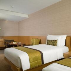 Anantara Sathorn Bangkok Hotel комната для гостей фото 5