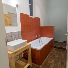 Апартаменты Goodtrip Apartments - Eötvös street ванная