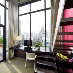 Studio M Hotel развлечения