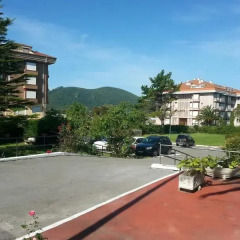 Hotel La Encina парковка