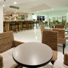 Отель Holiday Inn Cancun Arenas Мексика, Канкун - отзывы, цены и фото номеров - забронировать отель Holiday Inn Cancun Arenas онлайн питание фото 2