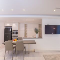 Отель M Suites by S Home Хошимин фото 19