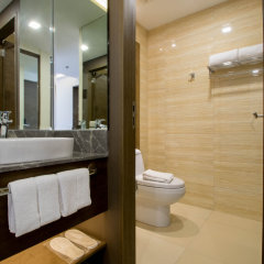 Отель Boracay Haven Suites Филиппины, остров Боракай - отзывы, цены и фото номеров - забронировать отель Boracay Haven Suites онлайн ванная
