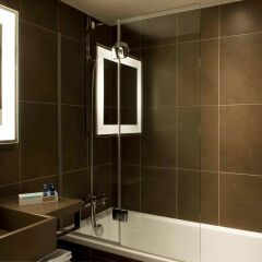 Отель Novotel Port Harcourt ванная фото 2