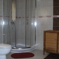 Отель Lantern Guest House ванная