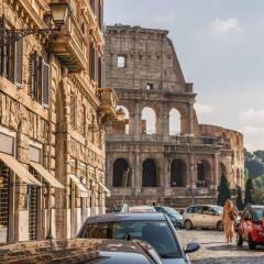 Отель Martina Al Colosseo Рим