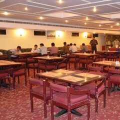 Hotel Maharani Plaza питание