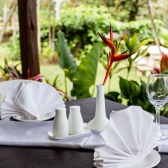 Отель Blue West Villas