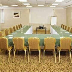 Отель Ottawa Embassy Hotel & Suites Канада, Оттава - отзывы, цены и фото номеров - забронировать отель Ottawa Embassy Hotel & Suites онлайн помещение для мероприятий