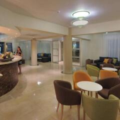 Отель Nelia Gardens интерьер отеля