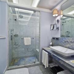 Vault Karakoy The House Hotel ванная
