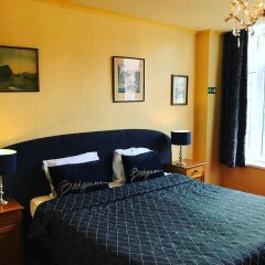 Hotel Cavalier комната для гостей