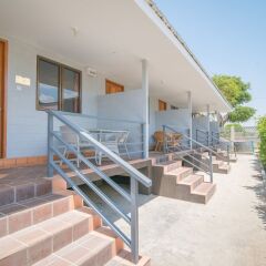Отель Royal Airstrip Hotel Мьянма, Хехо - отзывы, цены и фото номеров - забронировать отель Royal Airstrip Hotel онлайн балкон
