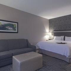 Отель Hampton Inn & Suites Columbus/University Area комната для гостей фото 4