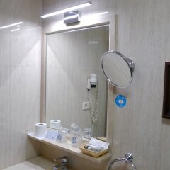 Best Western Hotel Los Condes сейф в номере