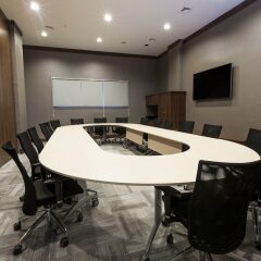 Отель Ramada Istanbul Alibeykoy