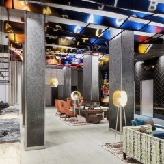 Отель DoubleTree by Hilton New York Times Square West интерьер отеля фото 2