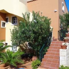 Апартаменты Dia Apartments