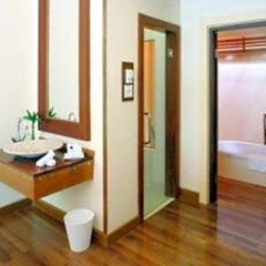 Отель The Beach Boutique Resort ванная фото 2