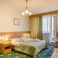 Гостиница #41 OREKHOVO APARTMENTS with 3 bedrooms near Tsaritsyno park в Москве отзывы, цены и фото номеров - забронировать гостиницу #41 OREKHOVO APARTMENTS with 3 bedrooms near Tsaritsyno park онлайн Москва комната для гостей фото 4