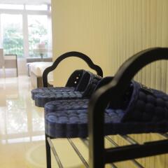 Апартаменты Sunny Serviced Apartment фитнесс-зал