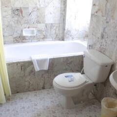 Отель Bangtao Village Resort ванная