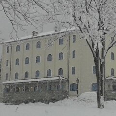 Hotel Diana Поллейн вид на фасад фото 3