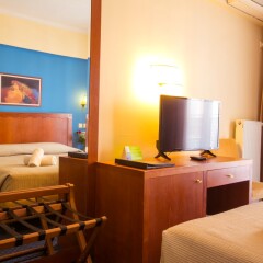 Marina Hotel Athens удобства в номере фото 2