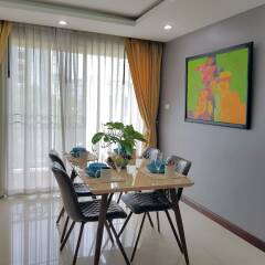 Отель A Large 2 BR-3 Baths 207 Downtown Паттайя питание