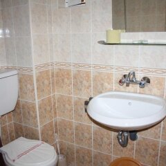 Family Hotel Santorini Свети Влас ванная