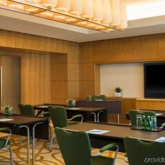Отель Four Points By Sheraton Sheikh Zayed Road ОАЭ, Дубай - 1 отзыв об отеле, цены и фото номеров - забронировать отель Four Points By Sheraton Sheikh Zayed Road онлайн интерьер отеля