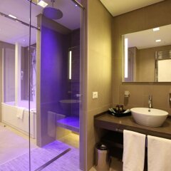 DoubleTree by Hilton Hotel Yerevan City Centre Ереван ванная фото 2