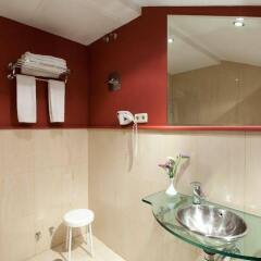 Ateneo Hotel ванная