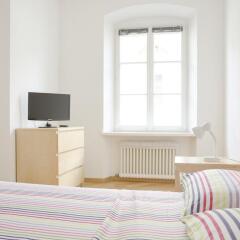 Апартаменты Goethe Apartment Bolzano Holiday Больцано комната для гостей фото 4