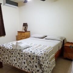 Canuck Cottage Two Bedroom House in Caye Caulker, Belize from 190$, photos, reviews - zenhotels.com guestroom