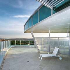 Отель GHOTEL hotel & living Würzburg Германия, Вюрцбург - 1 отзыв об отеле, цены и фото номеров - забронировать отель GHOTEL hotel & living Würzburg онлайн балкон
