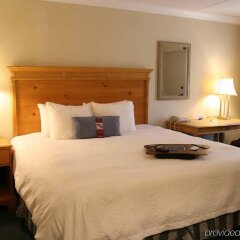 Hampton Inn Caryville-I-75/Cove Lake-State Park in Caryville, United States of America from 184$, photos, reviews - zenhotels.com guestroom photo 5