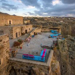 Cappadocia Ihlara Mansions & Caves Турция, Гюзельюрт - отзывы, цены и фото номеров - забронировать отель Cappadocia Ihlara Mansions & Caves онлайн бассейн