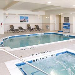 Отель Hilton Garden Inn Granbury бассейн фото 2