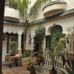 Отель Riad L'Arabesque гостиничный бар
