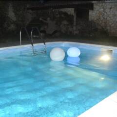 Отель B&B Stonehouse Криспьяно бассейн