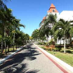 Отель Luxury Bahia Principe Runaway Bay All Inclusive, Adults Only